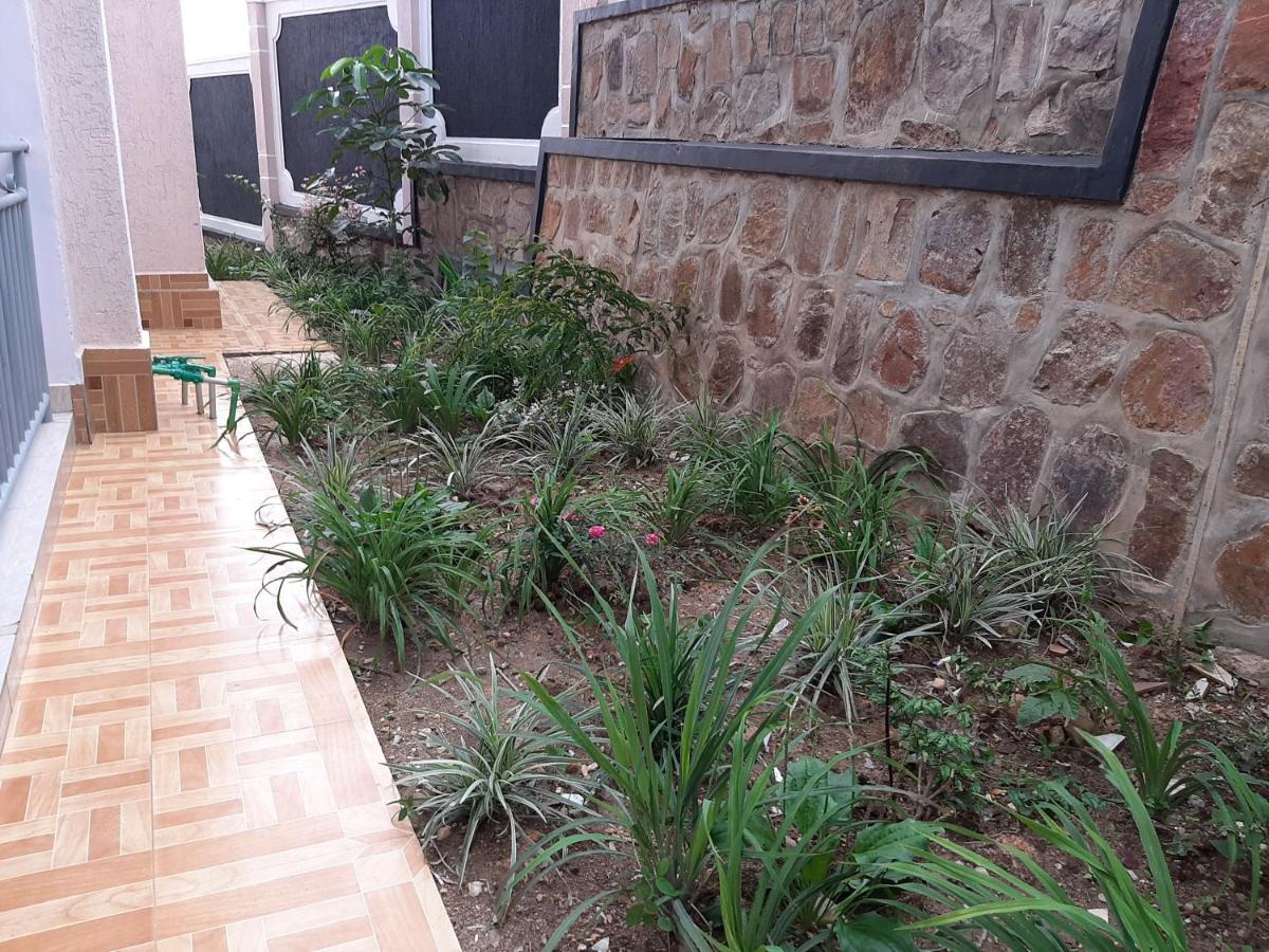 Puma Aparthotel - Nyarutarama Kigali Exterior photo